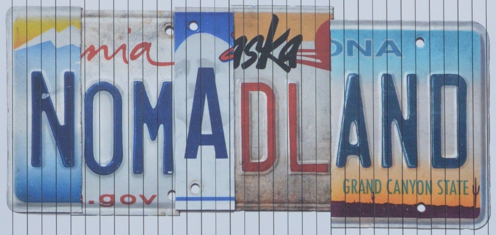 Plaques d'immatriculation Nomadland. Par Bart Ryker (image recadrée).